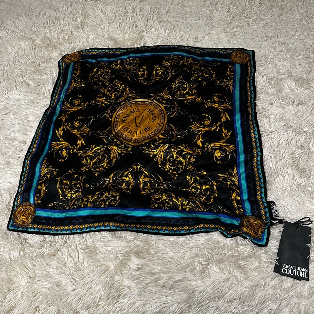 Versace Jeans Couture Regalia Baroque Foulard Multiple colors - Picture 5 of 8